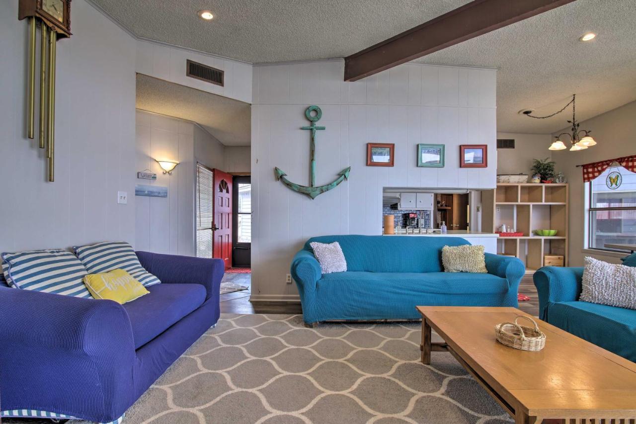 Rustic Lake Buchanan Hideaway With Game Room And Grill Tow Exterior photo