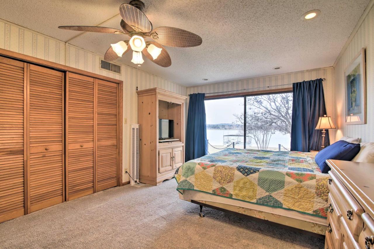 Rustic Lake Buchanan Hideaway With Game Room And Grill Tow Exterior photo